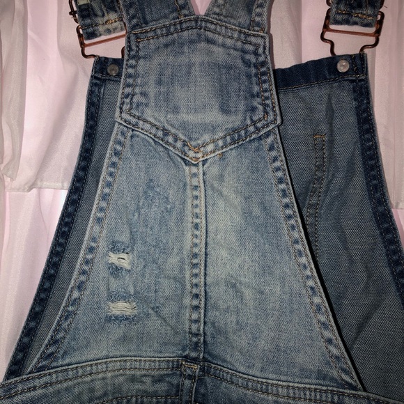 Forever 21 Denim Shortalls - Picture 3 of 8